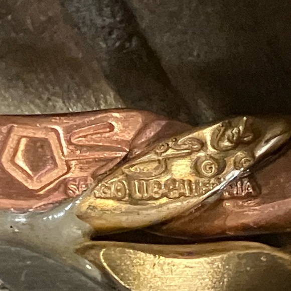 🌸Sergio Lub Cuff Bracelet - Picture 6 of 6